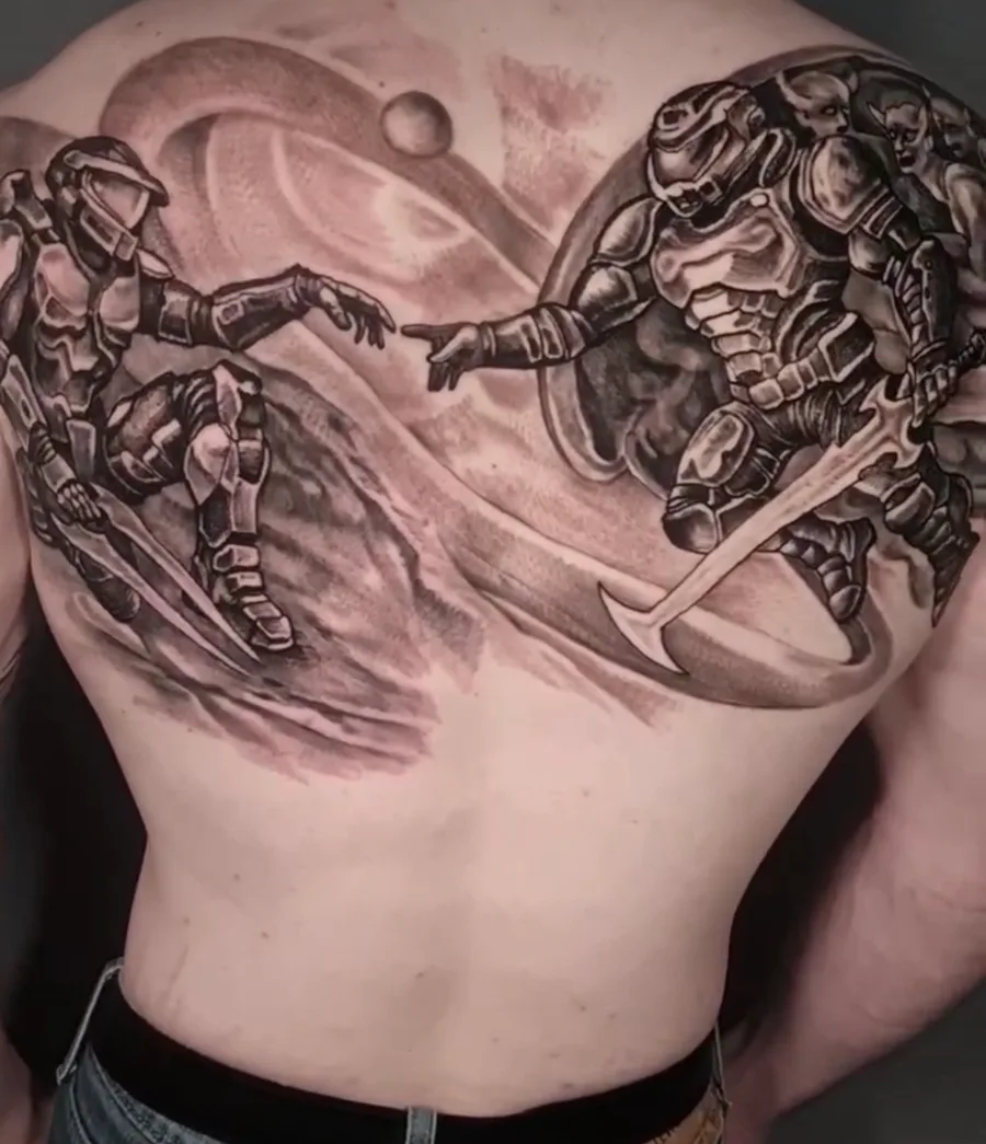 Реалистична татуировка на гръб — Море От Мастило Бургас